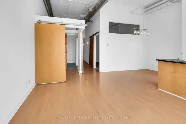 Additional image 6 of 700 King St Unit PH13