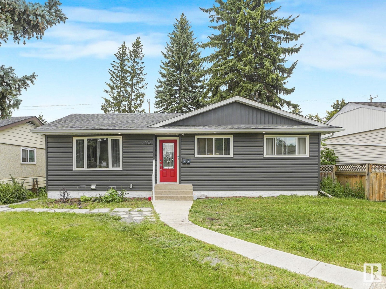 6008 101A AV NW|Edmonton, Alberta T6A0M1