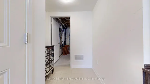 Additional image 42 of 894 Cactus Pt