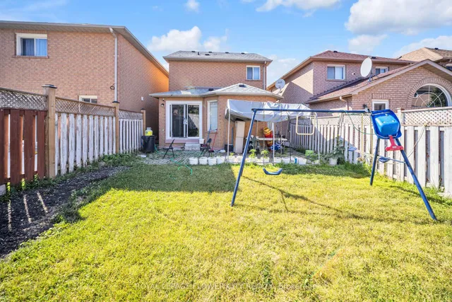 Additional image 35 of 33 Fiddleneck Cres