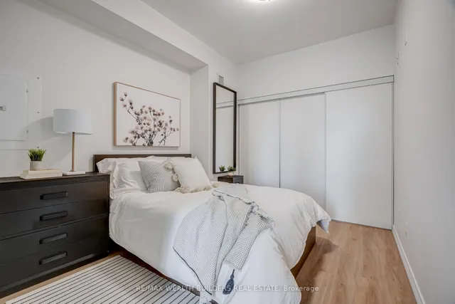 Additional image 10 of 352 Front St Unit 1510