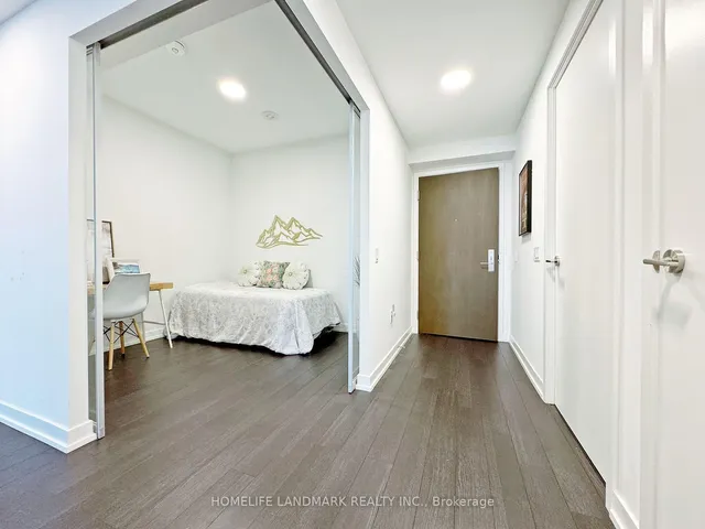 Additional image 6 of 39 Roehampton Ave Unit 2810