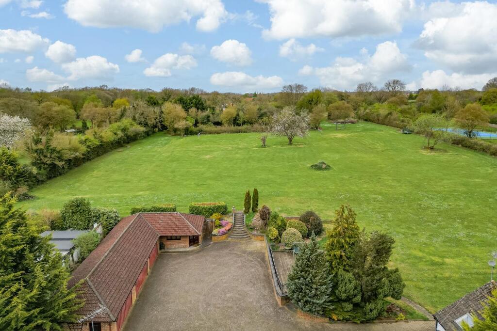 Additional image 39 of Reynards Road, Welwyn