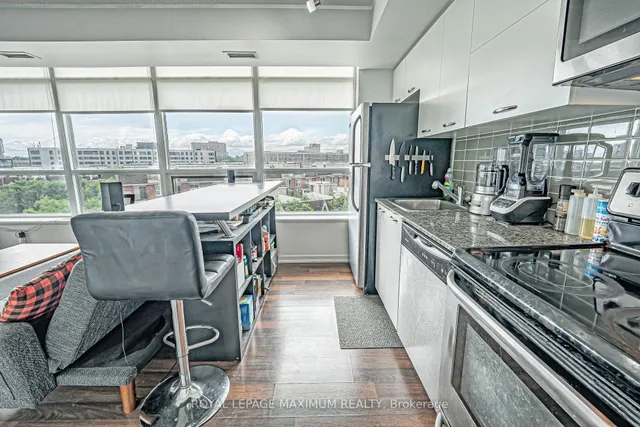 Additional image 9 of 38 Joe Shuster Way Unit 617
