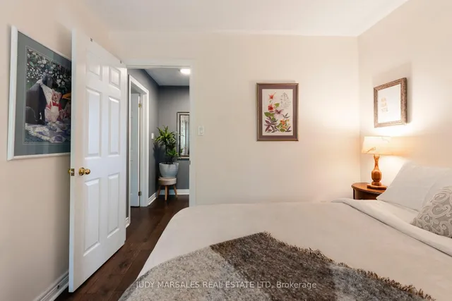 Additional image 24 of 100 Beddoe Dr Unit 21