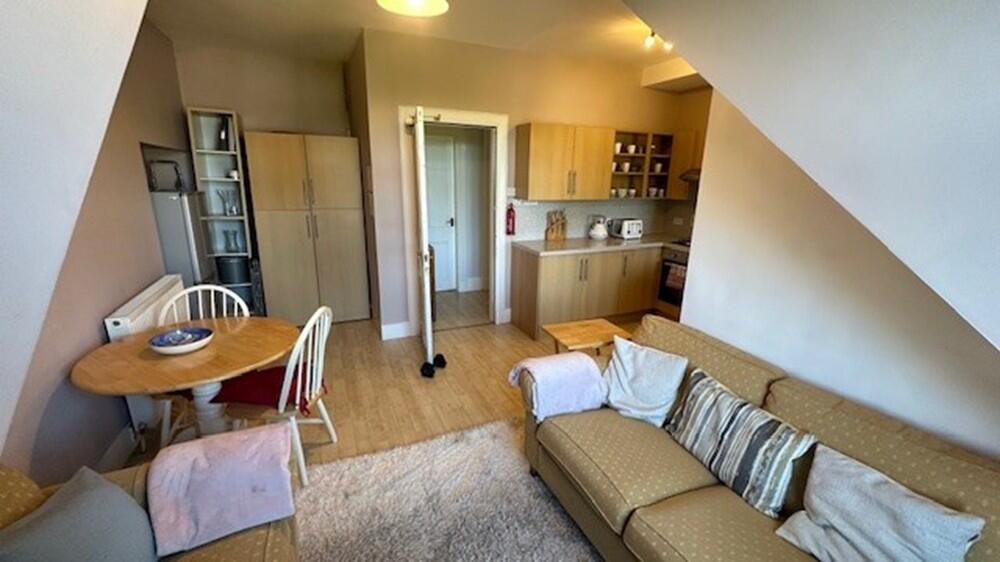 Additional image 17 of Elmfield Avenue, First Floor Whole, AB24