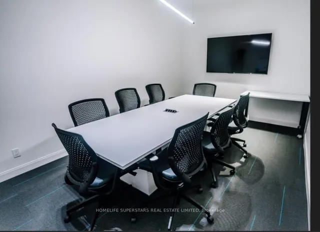 Additional image 35 of 181 Dundas St Unit 611