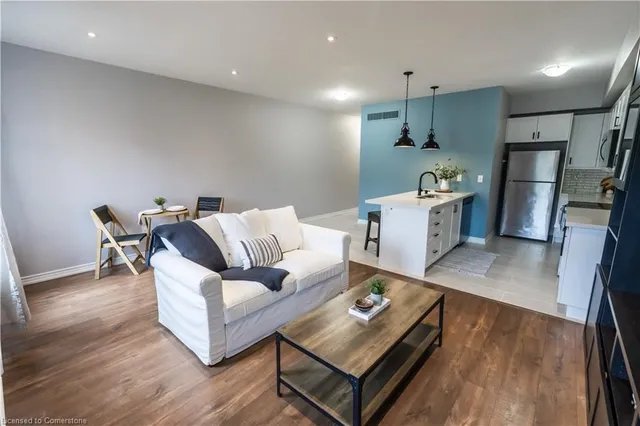 Additional image 11 of 403 Westwood Dr Unit 30