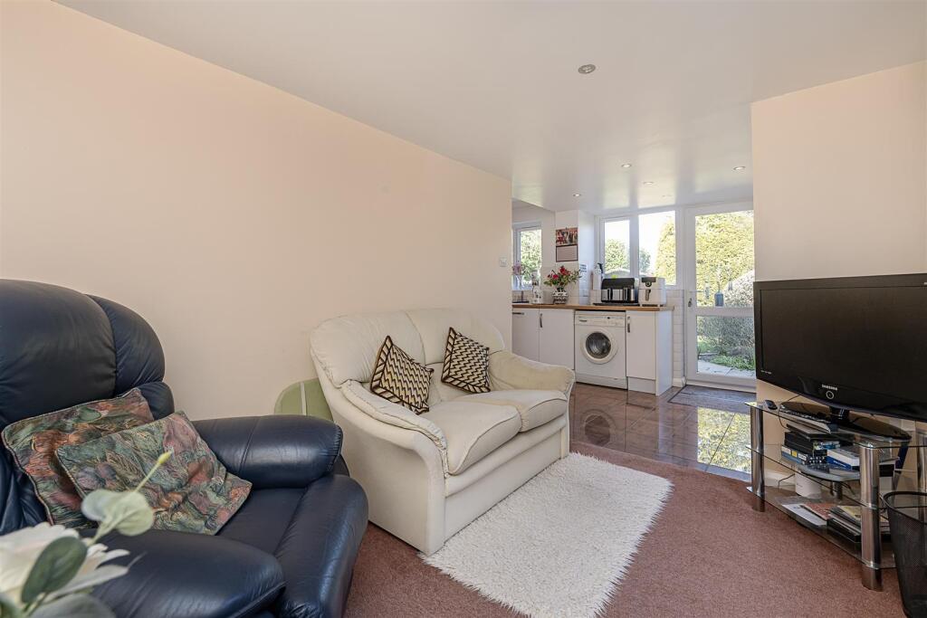 Additional image 5 of Park Avenue North, Harpenden