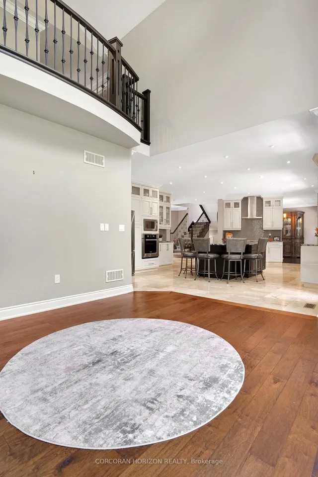 Additional image 20 of 258 Edgewater Cres Unit 8