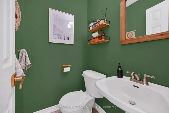 Additional image 4 of 67 Erie Ave