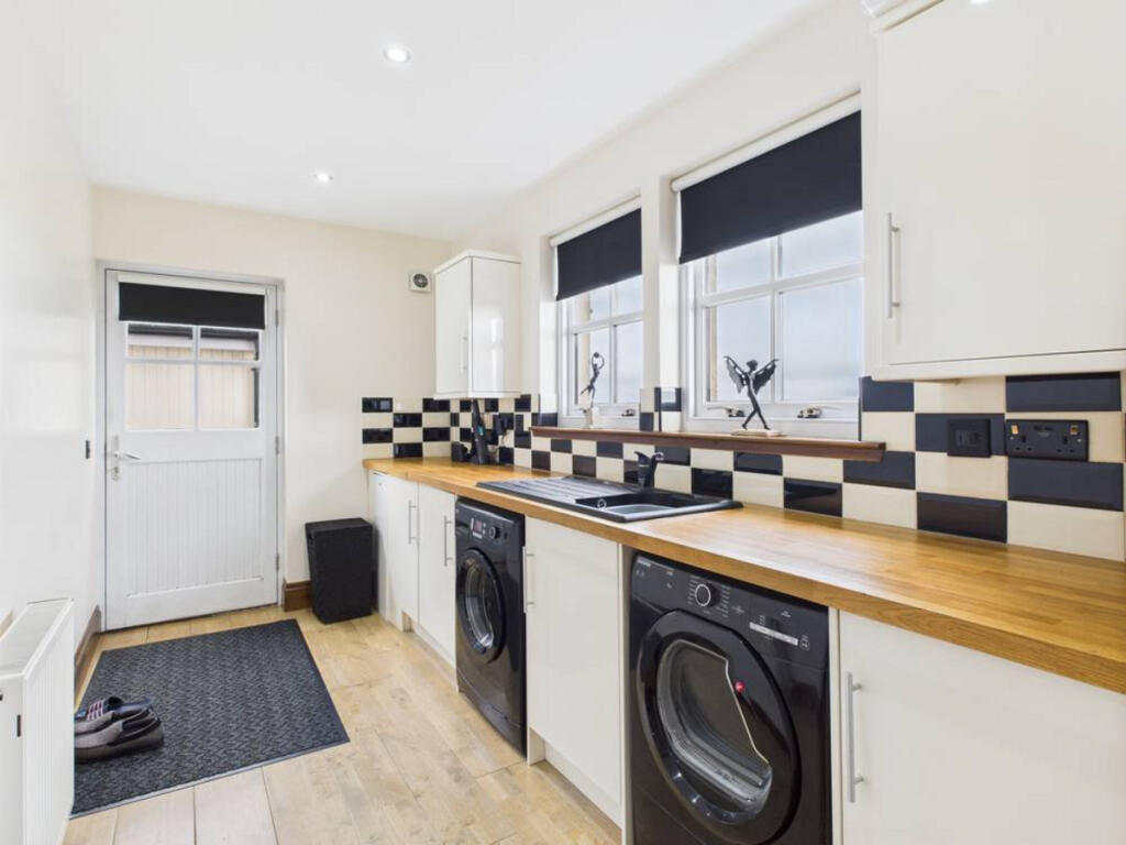 Additional image 16 of Cottage, Fordyce, AB45