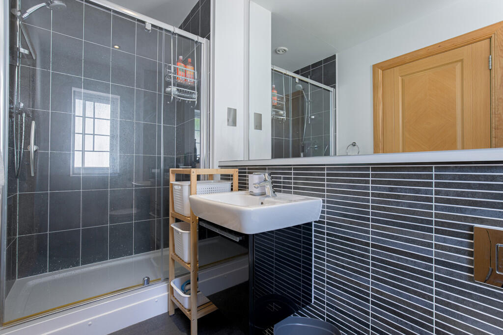 Additional image 19 of Friarsfield Way, Cults