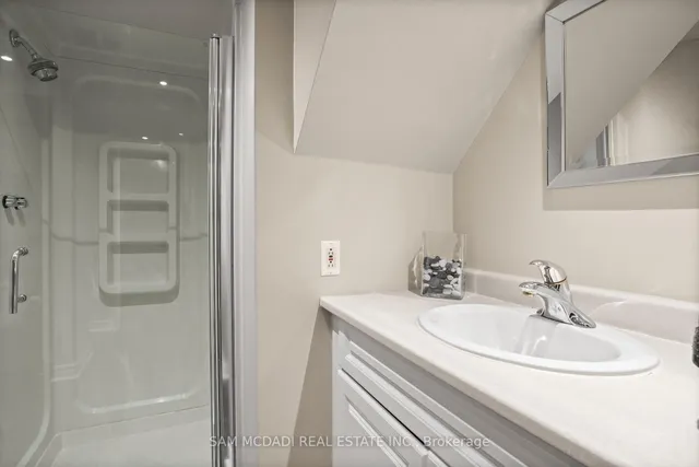 Additional image 45 of 7 Oldham Cres