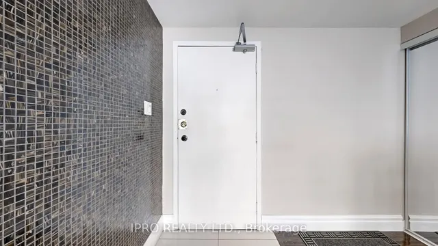 Additional image 3 of 370 Dixon Rd Unit 712