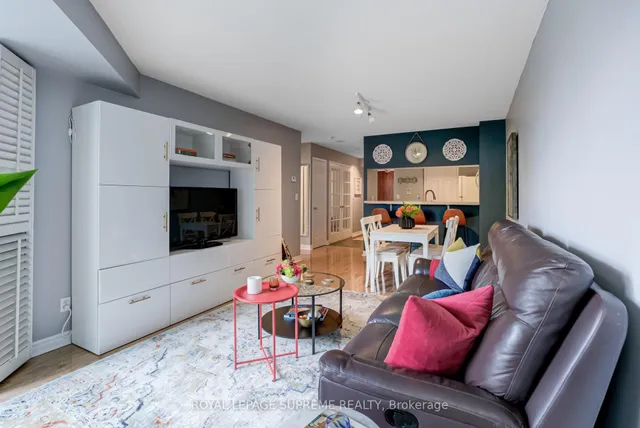 Additional image 4 of 190 Manitoba St Unit 406