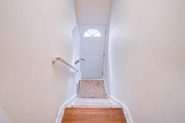 Additional image 26 of 9 Thane Crt