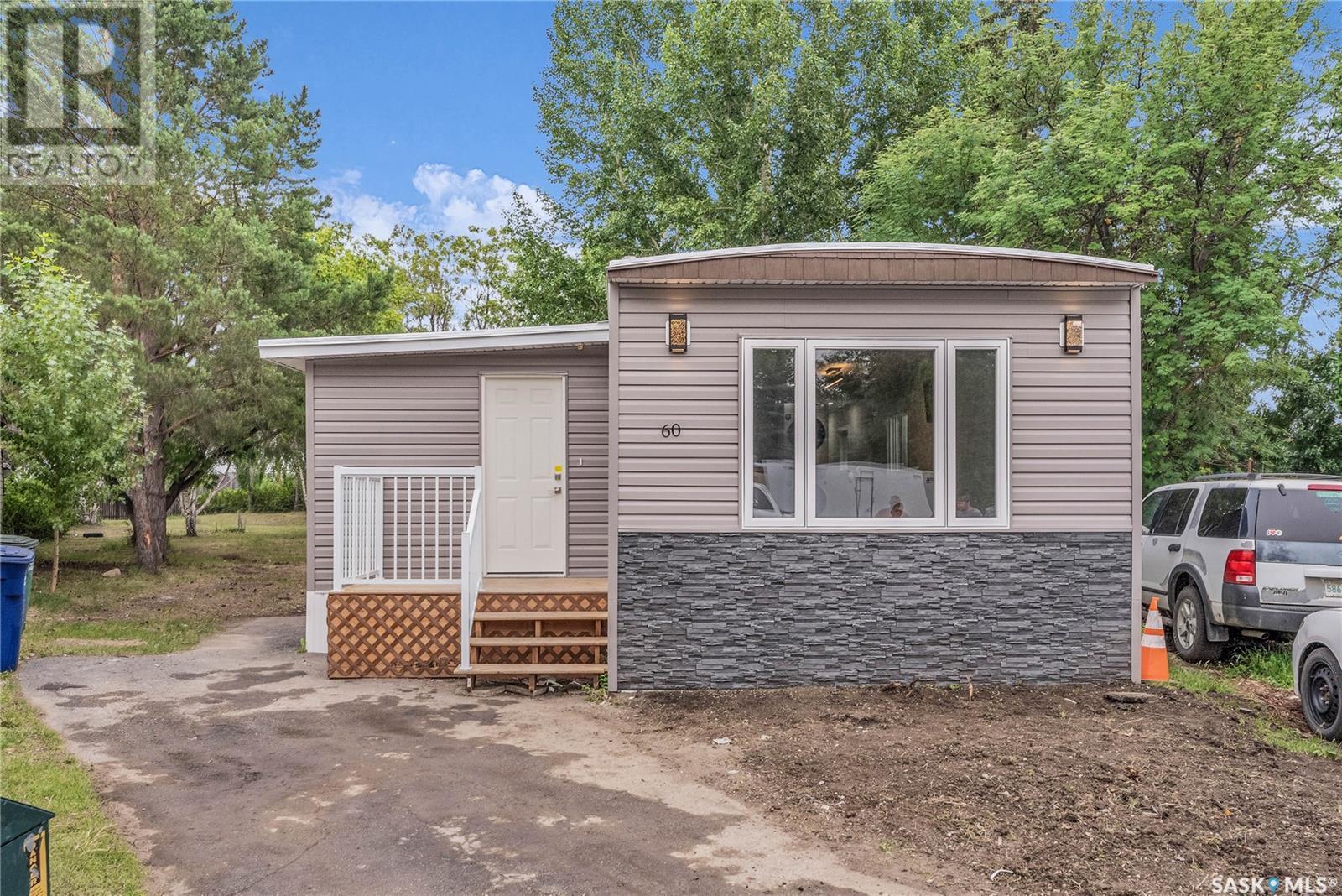 60 1035 Boychuk DRIVE|Saskatoon, Saskatchewan S7H5B2