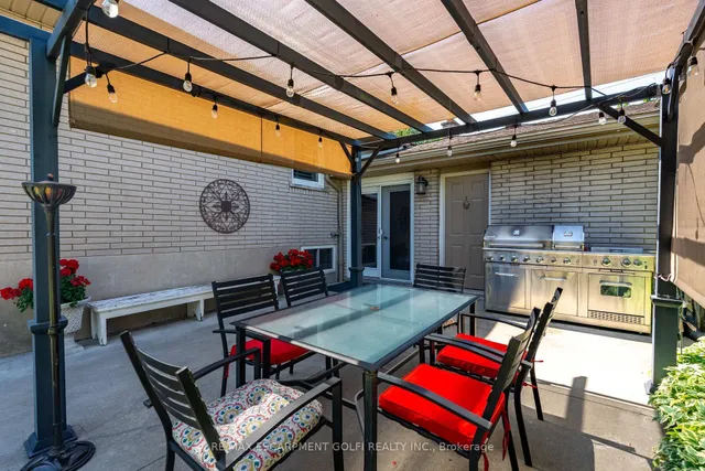 Additional image 33 of 31 Valecrest Ave