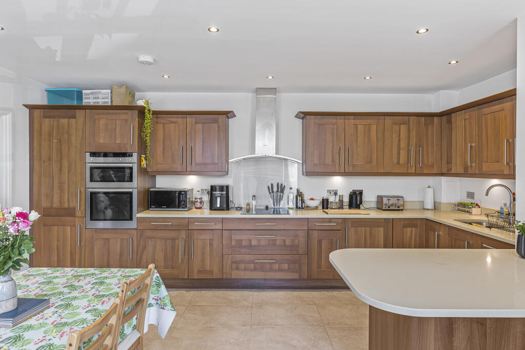 Additional image 3 of Rosanne House, Bridge Road, Welwyn Garden City, AL8 6DE