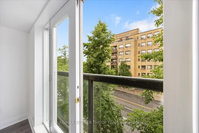 房产图片 28 - 多伦多斯帕迪纳路800号401单元