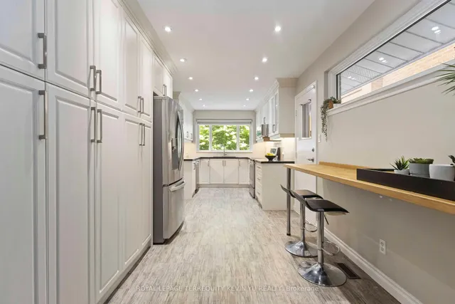 Additional image 9 of 34 Janellan Terr