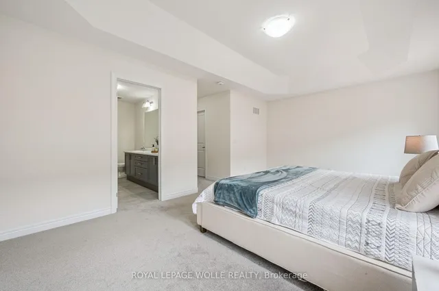 Additional image 27 of 14 Roywood St