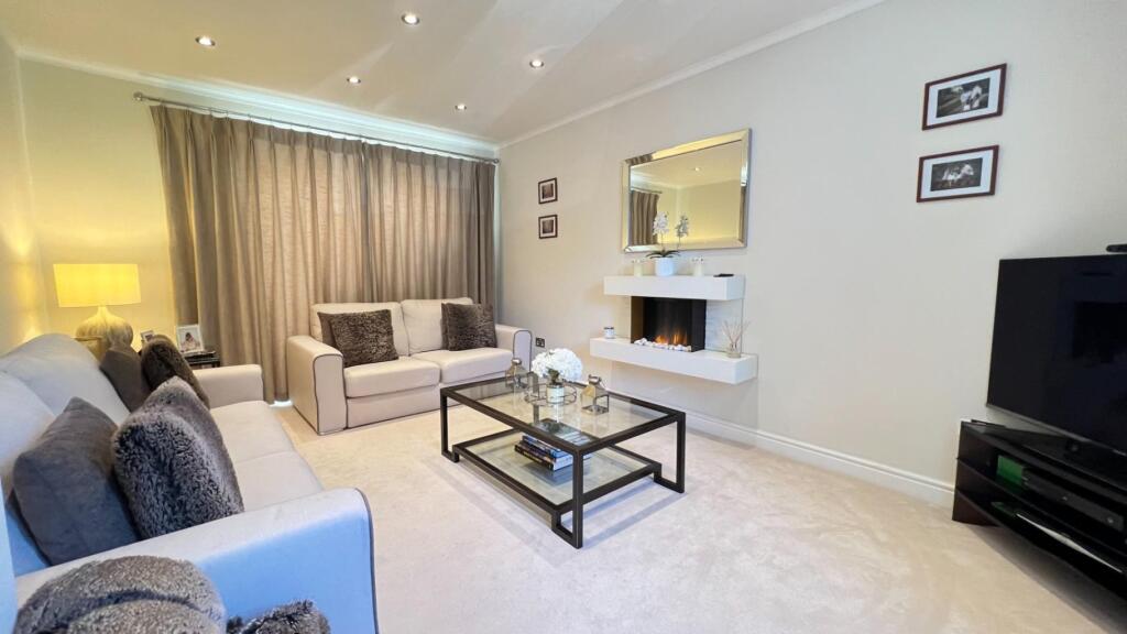 Additional image 3 of Longcroft Lane, Welwyn Garden City, Hertfordshire, AL8 6EJ