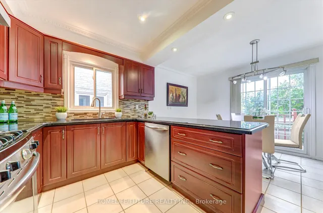 Additional image 18 of 25 Valley Centre Dr