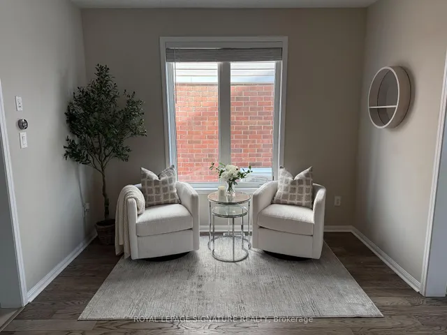 Additional image 5 of 439 Zuest Cres