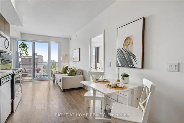 Additional image 4 of 3237 Bayview Ave Unit 1108