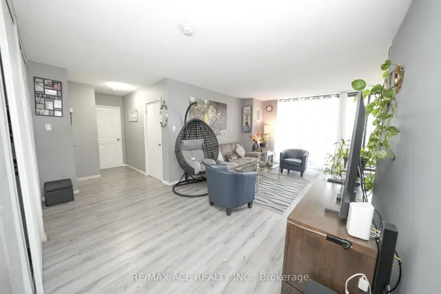 Additional image 7 of 301 Prudential Dr Unit 701