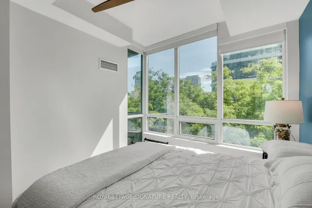 Additional image 20 of 16 Yonge St Unit 306