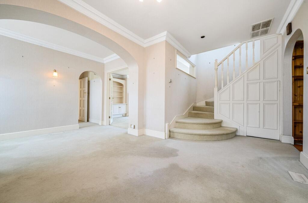 Additional image 10 of Brookmans Avenue, Brookmans Park,  AL9