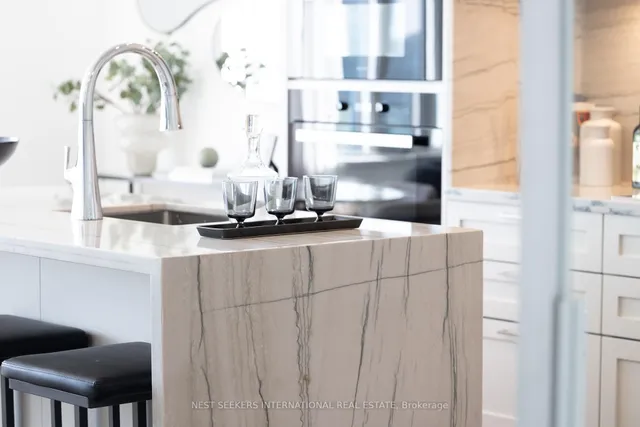 Additional image 23 of 480 Front St Unit PH2