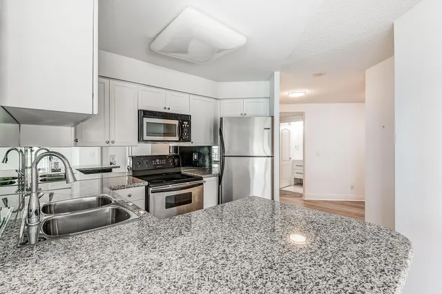 Additional image 7 of 2121 Lakeshore Blvd Unit 1211