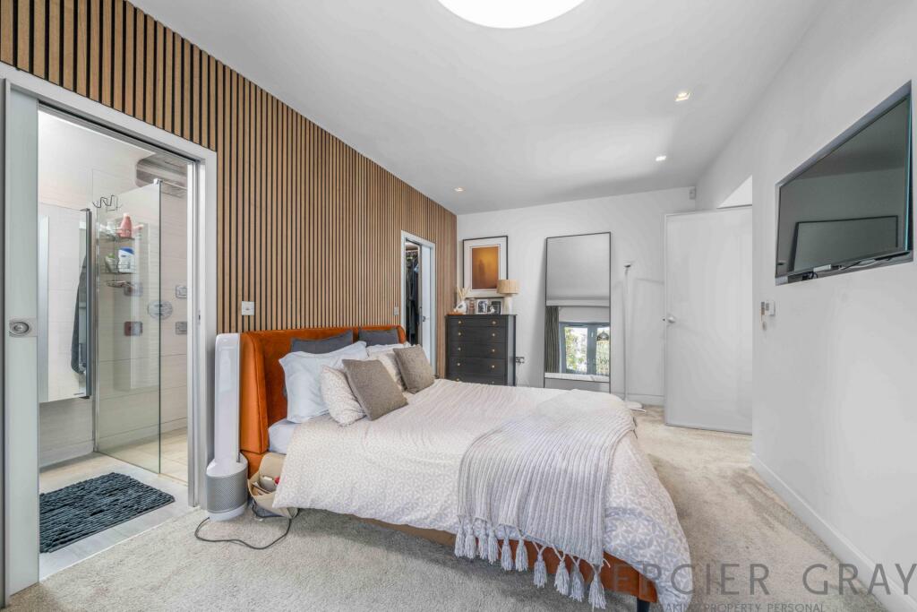 Additional image 11 of North Lodge, The Drive, Brookmans Park, AL9