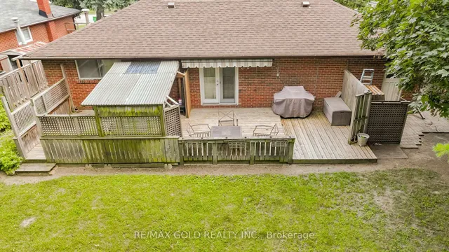 Additional image 42 of 29 Devonshire Dr
