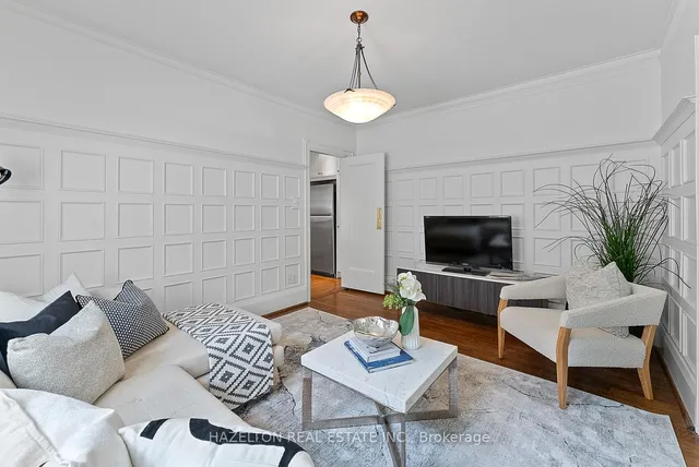 Additional image 7 of 9 Clarendon Ave Unit A