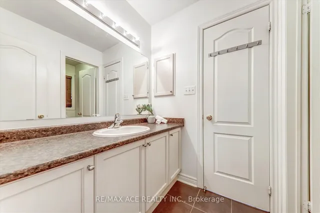 Additional image 29 of 46 Purebrook Cres