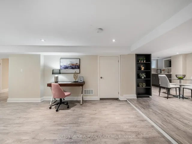 Additional image 35 of 1 Dustan Cres