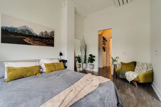 Additional image 11 of 112 Benton St Unit 211