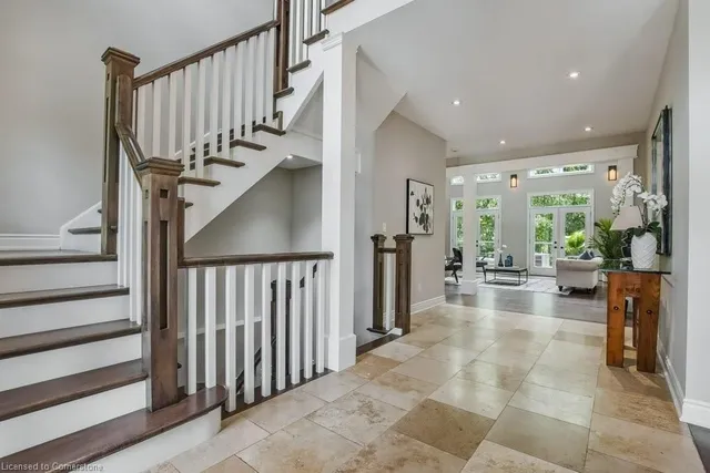 Additional image 3 of 12-258 Edgewater Cres