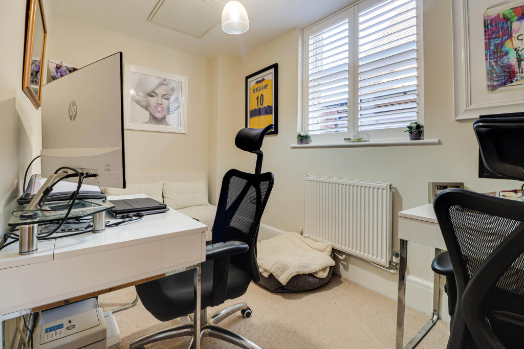 Additional image 17 of Avenue Road, St. Albans, AL1