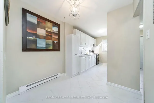 Additional image 12 of 30 Hardcastle Crt