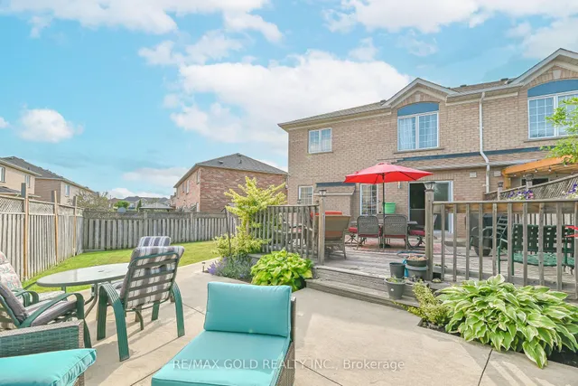 Additional image 47 of 48 Nostalgia Crt