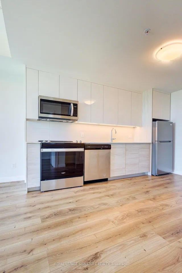 Additional image 8 of 60 Frederick St Unit 3901