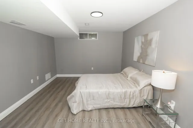 Additional image 35 of 111 AUBREY Ave