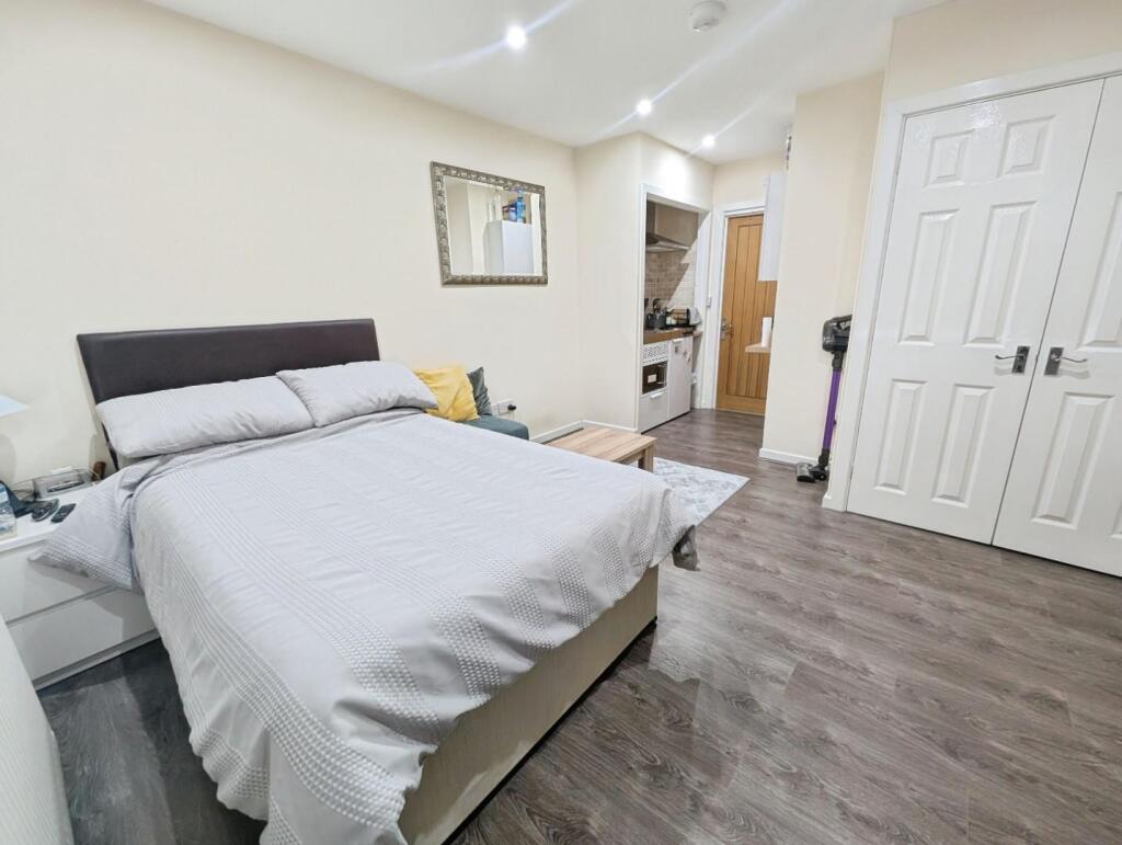 Additional image 2 of Etwall Road, Hall Green, Birmingham B28 0LF