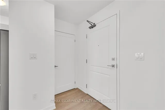 Additional image 20 of 10 MALLARD Tr Unit 335